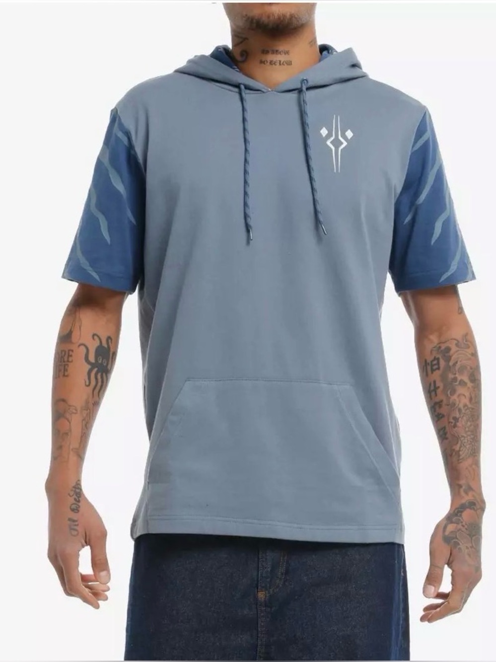 Our Universe Star Wars Ahsoka Lekku Short-Sleeve Hoodie Our Universe Exclusive